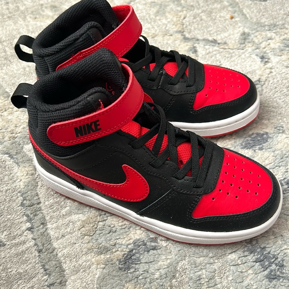 Nike Court Borough Mid Sneaker - Kids